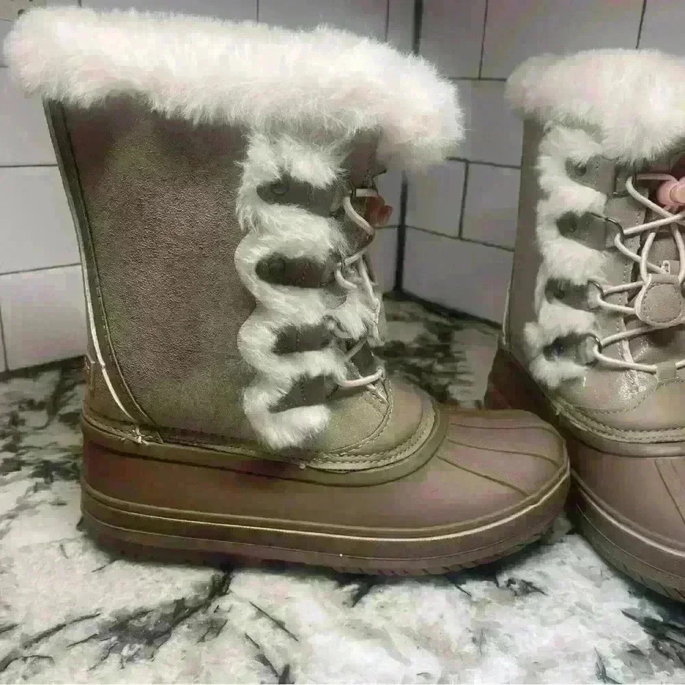 LONDON FOG Girls Enfield Warm Boot tan/pink SZ 4 NWOT - Picture 10 of 11